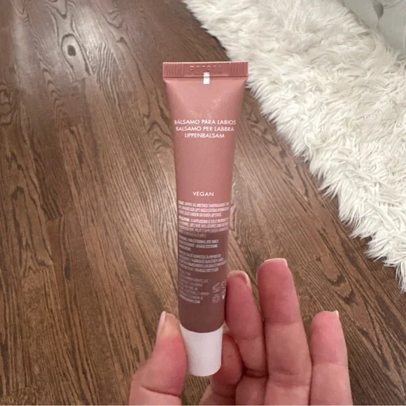 Summer Fridays Lip Butter Balm Vanilla Beige - Picture 3 of 4